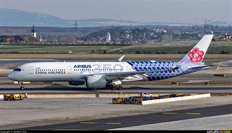 B-18918 - China Airlines Airbus A350-900 at Vienna - Schwechat | Photo ...