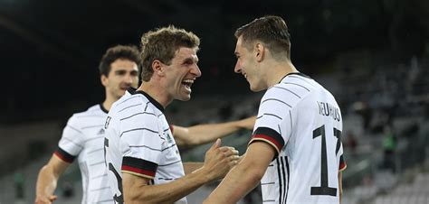 拜仁慕尼黑32次夺冠,德国足球甲级联赛历史之最 - 凯德体育