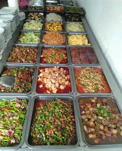 食堂小炒-重庆特丰食堂承包公司提供工作餐定制和蔬菜配送