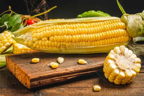 关于玉米的一些传说,玉米的来历和故事,玉米的由来的话传说_大山谷图库