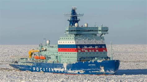 俄罗斯新一艘核动力破冰船开始海试，排水量达3万吨_巡逻舰_北极_服役