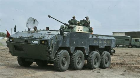 法国轮式装甲车造型呆萌 我陆军却偏爱重型履带侦察车_手机新浪网