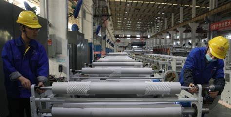 渭南有台“筑路机”铺出装备制造业转型升级路__财经头条