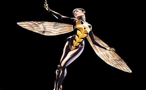 《蚁人2:黄蜂女现身》黄蜂女1：6比例珍藏人偶 | Hot Toys