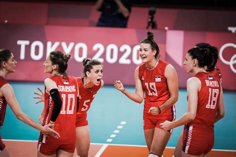 塞尔维亚女排3比0淘汰意大利队晋级四强_手机新浪网