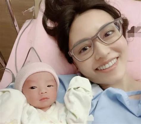 恭喜！37岁台湾女星高龄做试管婴儿二胎得子，一儿两女凑足好字