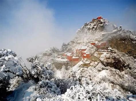 大雪封山 “走上去”