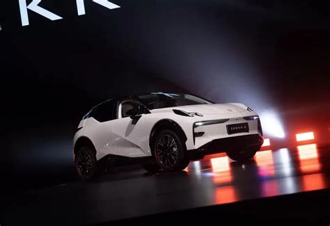 Cận cảnh SUV điện Zeekr X từ 643 triệu đồng cạnh tranh với Tesla