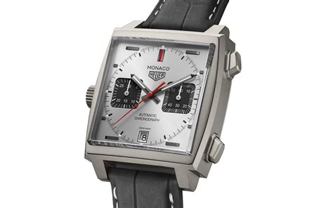 『新表』TAG Heuer 推出 Monaco Titan 「二级钛」金属表壳限量计时码表 | iDaily Watch · 每日腕表杂志