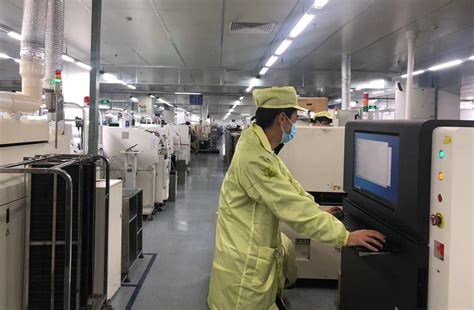 AOI在线检测机福州冠捷科技工厂现场测试_企业案例_质恒机电