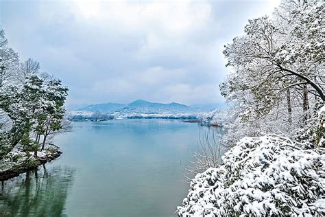 杭州西湖雪景犹如仙境!银装素裹下世界,无法用言语表达美!|西湖|雪景|仙境_新浪新闻