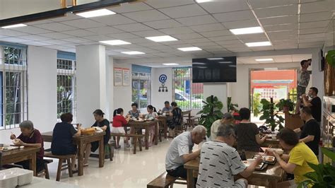 东方家园养老服务站对60岁以上老人助餐_重庆德馨养老服务中心