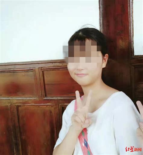 江西宜春某中学一高二女学生坠楼身亡