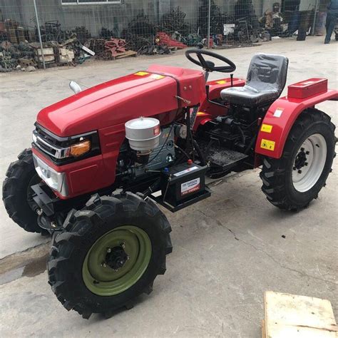 农田里的全能选手——东方红LX1804轮式拖拉机 - 中国一拖集团有限公司
