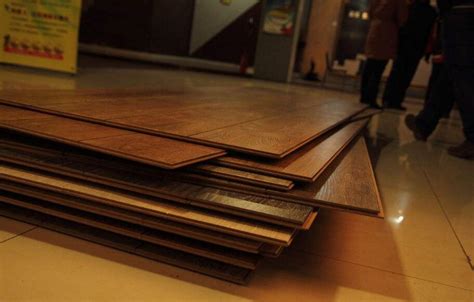 DK-5 相思缘 德宝专卖 德宝地板 复合强化地板 镂洗_强化地板_德宝木业官网
