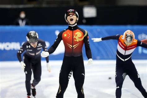 短道速滑世界杯：武大靖晋级 男女1500米仅2人出线_东方体育