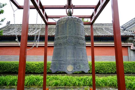 北京大钟寺古钟博物馆 这里的各种古钟 数量和重量都会颠覆你的想象