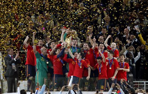 “有没有2010年南非世界杯西班牙夺冠的无水印照片