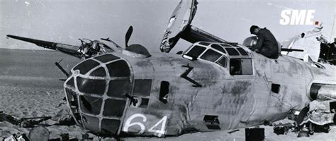 沙漠深处的飞机残骸与8具遗体，牵出二战时的神秘失踪事件 - 知乎