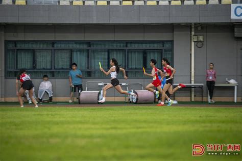 当代广西网 -- 2023年“菲普莱杯”广西青少年田径锦标赛在梧州举办