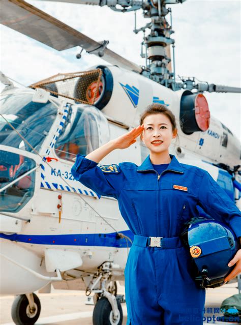 中国消防唯一女飞行员，她从火灾调查员到飞行员！_直升机信息_直升机_直升飞机_旋翼机_Helicopter