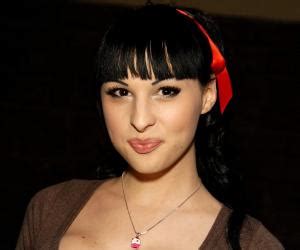 Bailey Jay Biography, Birthday. Awards & Facts About Bailey Jay