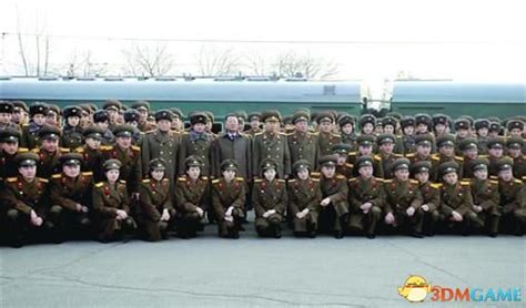 朝鲜牡丹峰乐团结束排练回到酒店休息_新闻频道_中国青年网