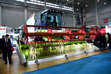 中联农机创新之作震撼亮相2020国际农机展 | 农机新闻网,农机新闻,农机,农业机械,拖拉机