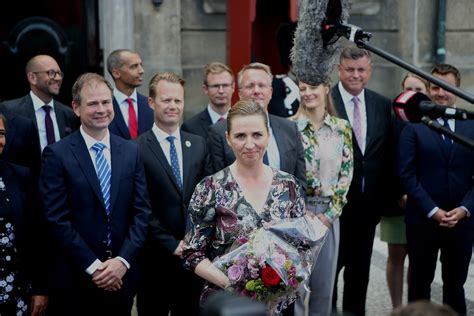 丹麦组建中左翼政府，迎来41岁最年轻女首相