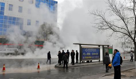 甘肃酒泉供热管网突然泄漏造成当地老城区15万人停暖