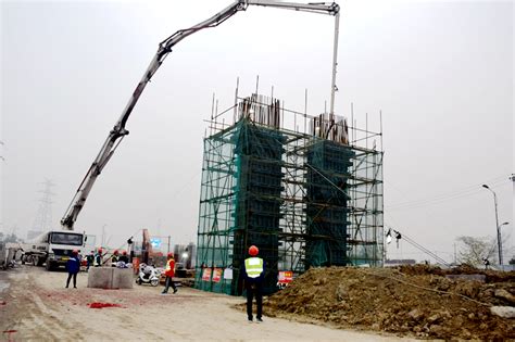 杭州市萧山区时代大道项目首根墩柱混凝土浇筑成功 - 砼牛网