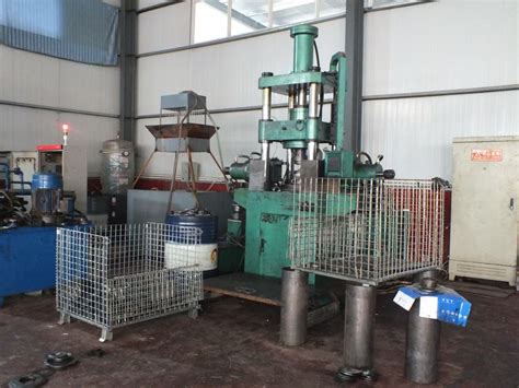 细木工板机械设备热压机全套制胶反应釜-河北邢台开发区盛达胶合板设备制造有限公司