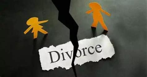 女方出轨了还提出离婚,离婚赔偿是多少 - 呆呆