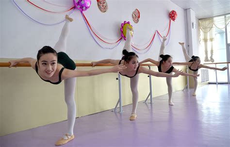舞蹈生艺考生夏天必备的“减肥食谱”，轻松享“瘦”！--2023少儿舞蹈最新资讯-舞蹈艺考培训就在舞研艺考！