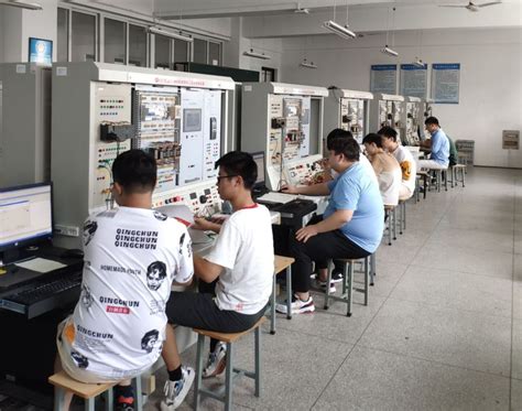 [图文]我院成功承办2021年黑龙江省职业院校技能大赛（高职组）“现代电气控制系统安装与调试”等两项比赛