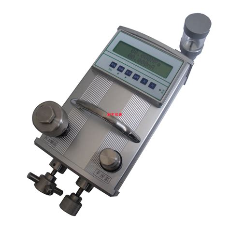 压力传感器在无创血压测量中的技术应用