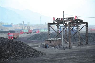 堆煤场,煤场,小煤场_大山谷图库
