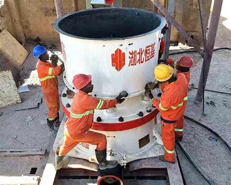 拉萨鹅卵石破碎生产线200吨/时__鄂州市恒基智能装备制造有限公司