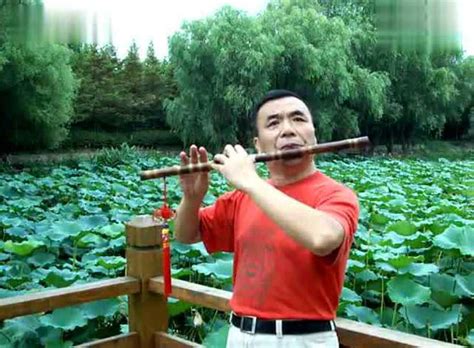 中国竹笛乐器名曲欣赏简介、笛子演奏家简介_笛子音悦
