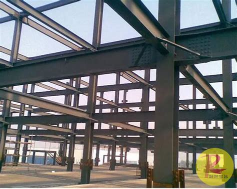 让新疆钢结构厂家带我们看看细节钢铁结构特性-新疆云山钢结构有限责任公司