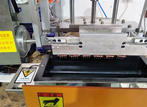 自动翻转式焊锡机 变压器焊锡机 自动浸锡机 - 苏州普诺斯恩科技有限公司