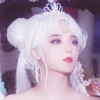 非主流彩色长发头像