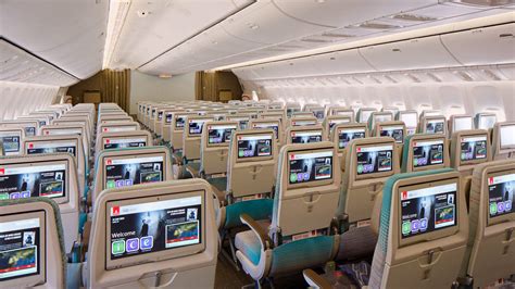 国航飞美国华盛顿是什么机型777-300er宽体客机座位图-百度经验