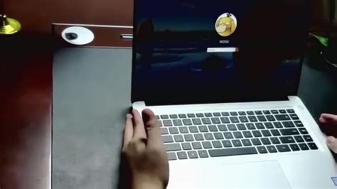 笔记本屏幕闪烁 教你笔记本屏幕闪烁解决方法 - 玉米系统