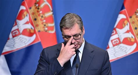 “科索沃车牌”引局势再度紧张 塞尔维亚前线军队高度戒备_手机新浪网