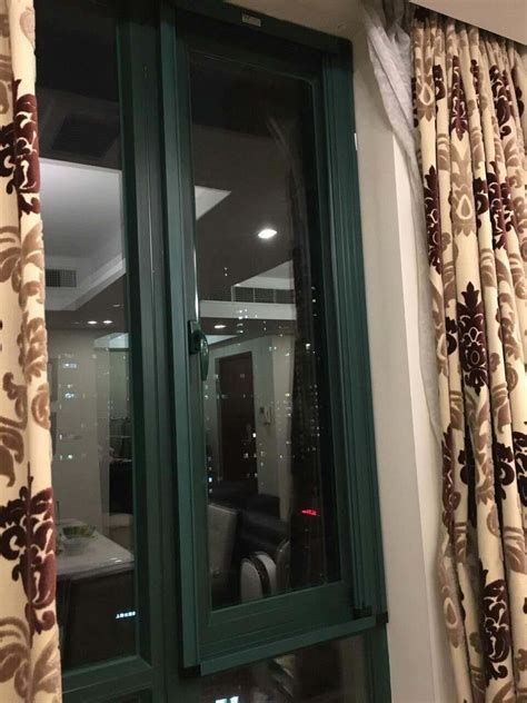 芙蓉江路388弄（仁恒河滨花园）|隐形纱窗案例|韦柏纱窗|上海青木纱窗公司