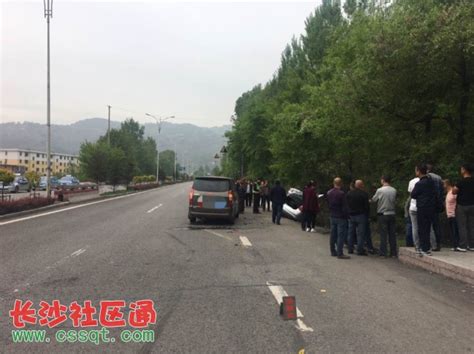 【独家视频】吉林省吉林市发生惨烈车祸 罐车将轿车轧成照片_视频_长沙社区通