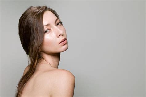女性乳头图片
