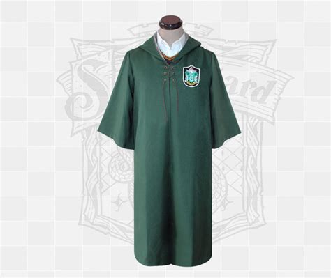斯莱特林校服图片