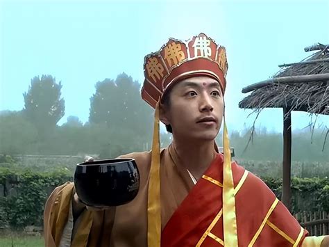 王大锤穿越，关谷神奇爆笑演绎名侦探柯南推理_腾讯视频